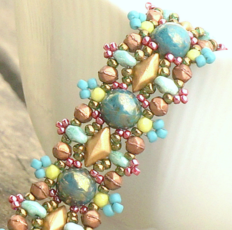 mini bead kit - Textured Borders Bracelet