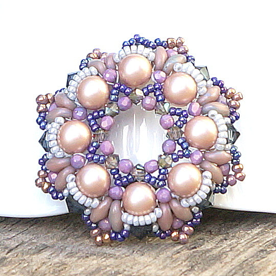 Mini Bead Kit - Scalloped Wreath Pendant